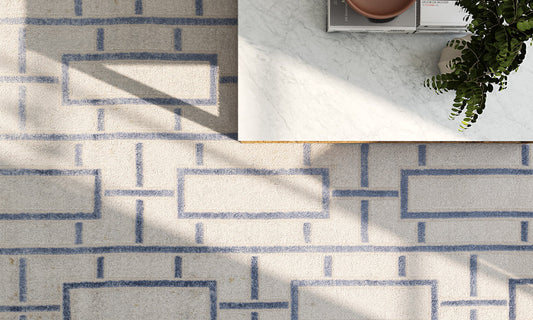 Modern vs Traditional Rugs: Which One Works Best for Your Interior?