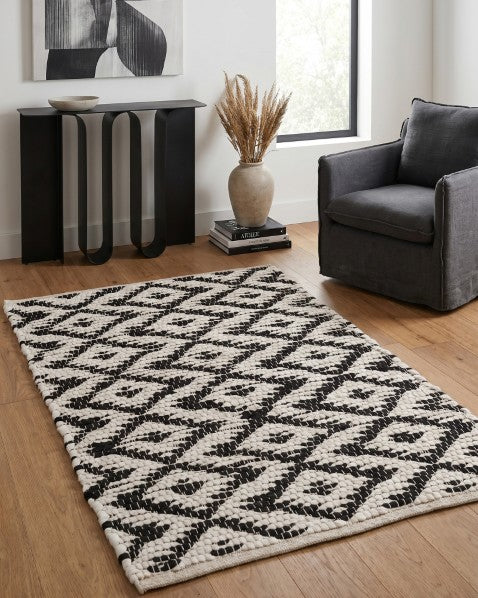 Geometric White Chindi Febric Dhurrie - 1