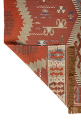 Kaarva Terracotta Polyester Rug