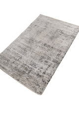 Velric Gray Polypropylene Rug