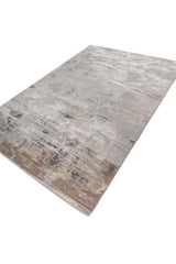 Lioren Gray Polypropylene Rug