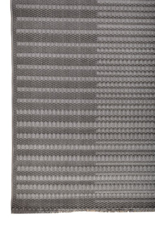 Strivon Gray Ivory Polypropylene Rug
