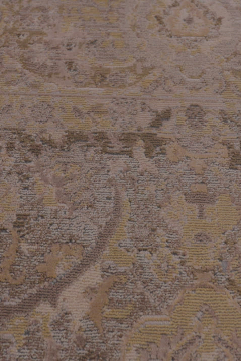 Traditional Light Brown & Dark Brown Color Rug